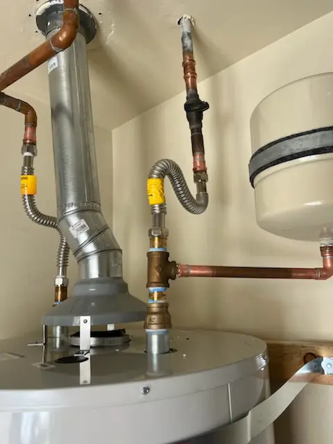 Water heater installation and plumbing repair in Gatewood